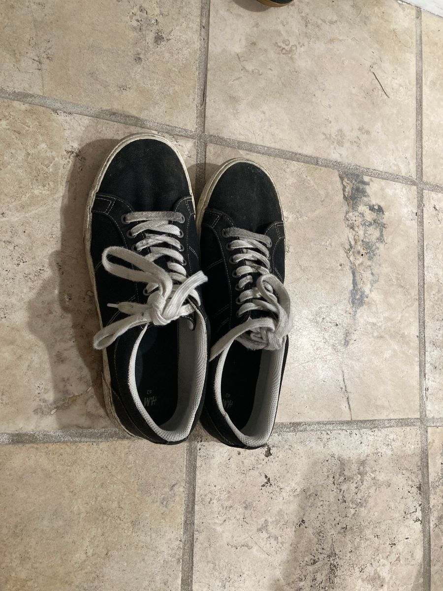 Black Sneakers